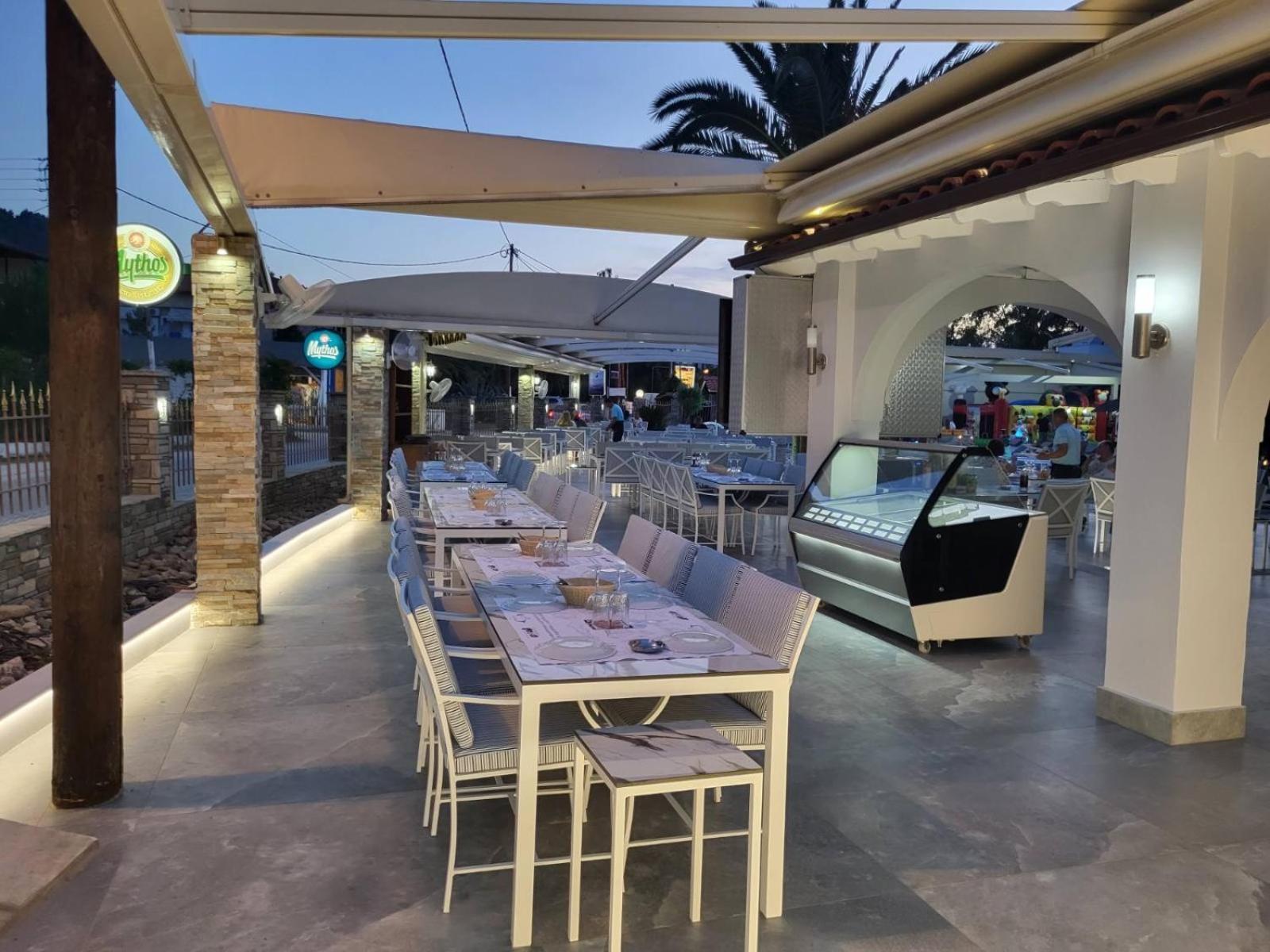 Vergos Hotel Vourvourou Exterior photo