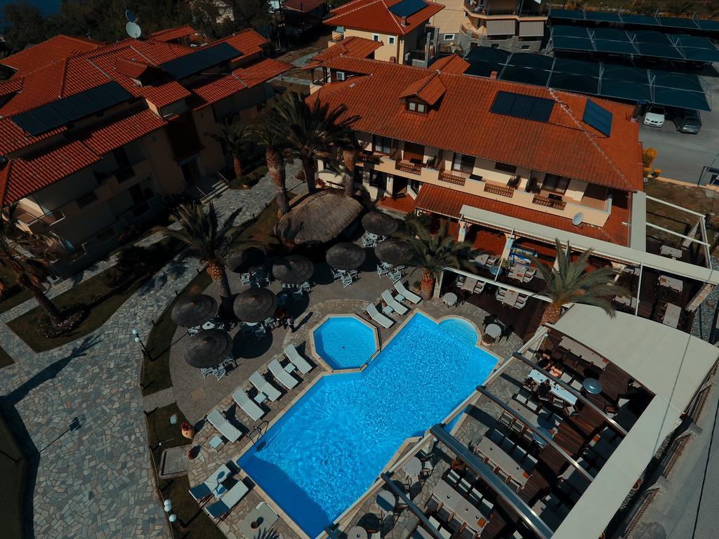 Vergos Hotel Vourvourou Exterior photo
